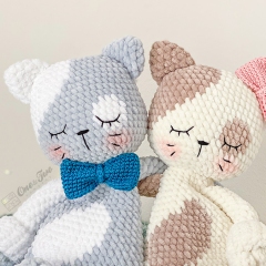 Millie the Kitty Lovey amigurumi by One and Two Company