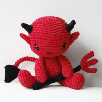 Baby Devil amigurumi pattern by Pepika