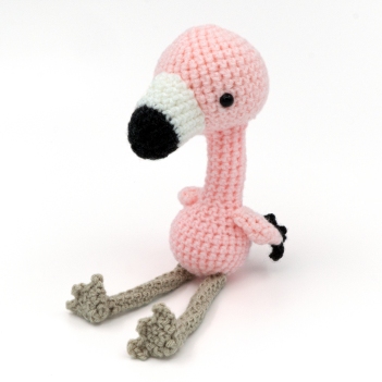 Flamingo amigurumi pattern by MevvSan