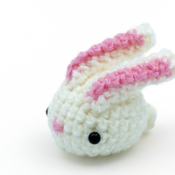 Mini Bunny amigurumi pattern