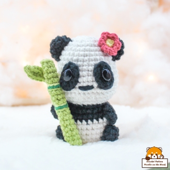 ChubBie - Mei the Panda amigurumi pattern by Noobie On The Hook