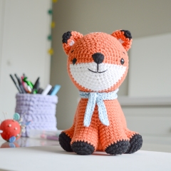 Cora, the Little Fox amigurumi pattern by Yarn Handmade