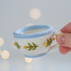 Bunny in a cup crochet pattern amigurumi by TwoLoops