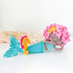 Lyra the Mermaid Dolly amigurumi pattern by One and Two Company