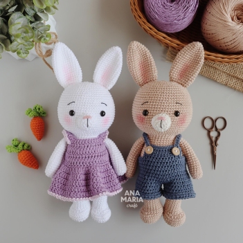 Marshmallow, the Bunny - Easter amigurumi pattern by Ana Maria Craft