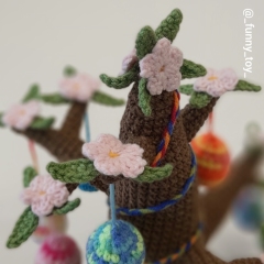 Easter tree  amigurumi pattern by Iryna Zubova