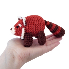 Lian the Lil Red Panda amigurumi pattern by Llama Lou Crochet