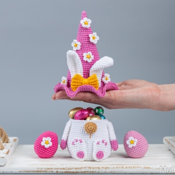 Bunny Gnome for Sweet Treats amigurumi pattern by Mufficorn