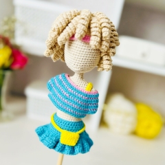 Miss 1980s outfit amigurumi by Fluffy Tummy