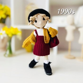 Miss 1990s amigurumi pattern by Fluffy Tummy