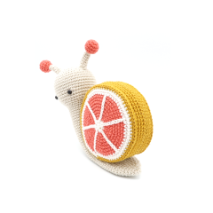 Citrus Slice Snail amigurumi pattern by RoKiKi