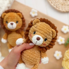 Plushie Lion amigurumi pattern by Knit.friends