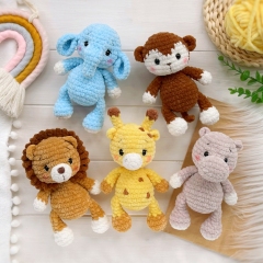 Plushie Lion amigurumi pattern by Knit.friends