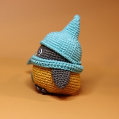 Little amigurumi bird amigurumi pattern by yarnacadabra