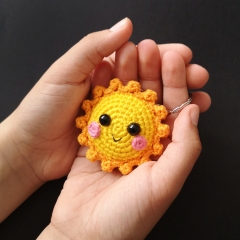 Sun Keychain amigurumi pattern by Stitch by Fay