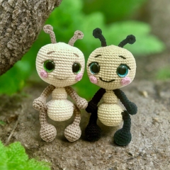 Quinn the Ant amigurumi pattern by LovenikaDesign