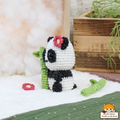 ChubBie - Mei the Panda amigurumi pattern by Noobie On The Hook