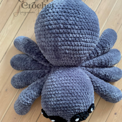 Tony the Tarantula spider amigurumi by Alter Ego Crochet