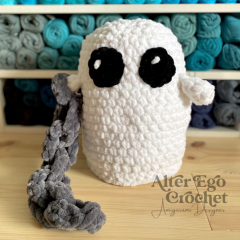 Mr. Ghost chenille amigurumi pattern by Alter Ego Crochet