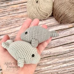 Low Sew Manny the Manatee amigurumi by Alter Ego Crochet