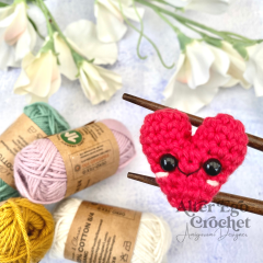 No Sew Mini Heart amigurumi by Alter Ego Crochet