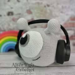 Headphone Monsters amigurumi pattern by Alter Ego Crochet