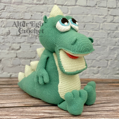 Rufus the Dragon amigurumi by Alter Ego Crochet