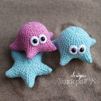 Starfish  amigurumi pattern by VenelopaTOYS