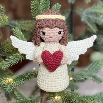 Christmas Angel amigurumi pattern by Crochet to Play