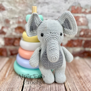 Elliott the Elephant amigurumi pattern by Alter Ego Crochet