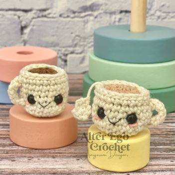 Mini Coffee and Tea amigurumi pattern by Alter Ego Crochet