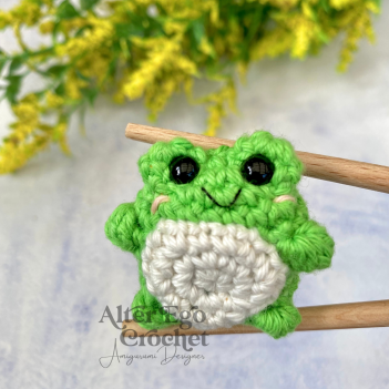 Mini Frog amigurumi pattern by Alter Ego Crochet