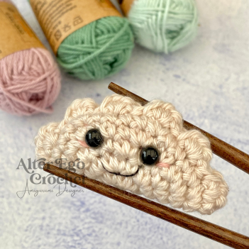 No Sew Mini Pierogi / Dumpling amigurumi pattern by Alter Ego Crochet