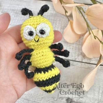 Wilson the Wasp amigurumi pattern by Alter Ego Crochet