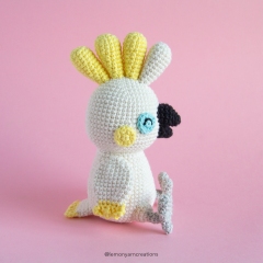 Cleo the Cockatoo amigurumi by Lemon Yarn Creations