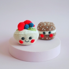 Just Desserts Vol. 1 amigurumi pattern by Cara Engwerda