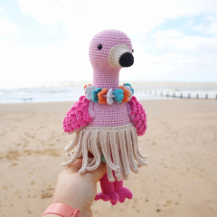 Fabio the Hula Flamingo amigurumi pattern by Smiley Crochet Things