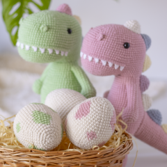 Dinosaur amigurumi pattern by GatoFio