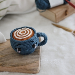 Cappuccino Cup amigurumi pattern by Crocheniacs