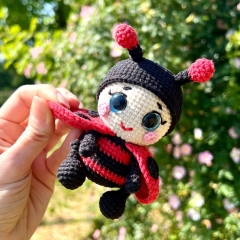 Stripey the Ladybug amigurumi pattern by LovenikaDesign