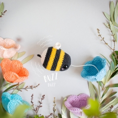 Buzzing Bumble Bee - Sensory Toy amigurumi pattern by Lalylala