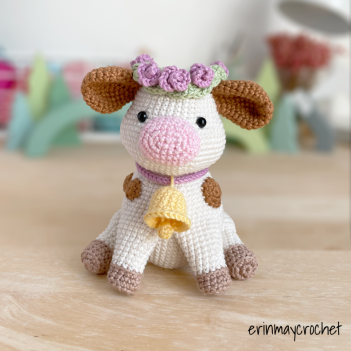 Clover the Cow amigurumi pattern by erinmaycrochet