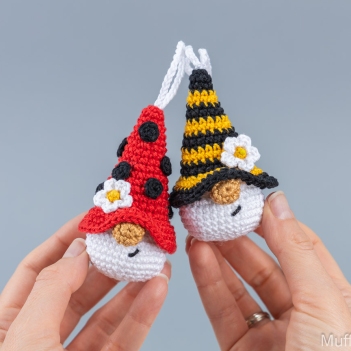 Bee and Ladybug Gnome Keychains amigurumi pattern by Mufficorn