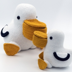 Pelican amigurumi pattern by MevvSan