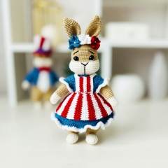 Patriotic bunnies amigurumi pattern by Fluffy Tummy