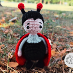 Crochet ladybug pattern amigurumi pattern by yarnacadabra