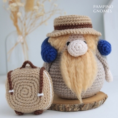 Travel gnome pattern amigurumi by PamPino Gnomes