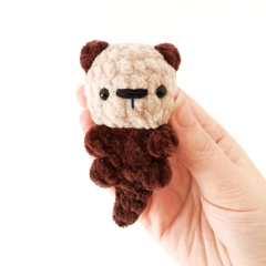 No-Sew Otter amigurumi by Stitch by Fay