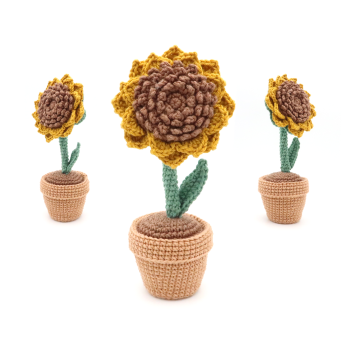 Sunflower in Pot amigurumi pattern by RoKiKi