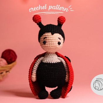 Crochet ladybug pattern amigurumi pattern by yarnacadabra